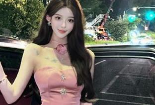 登录https://155.fun，三分钟发布你听到的劲爆八卦，分分钟引发热烈讨论！