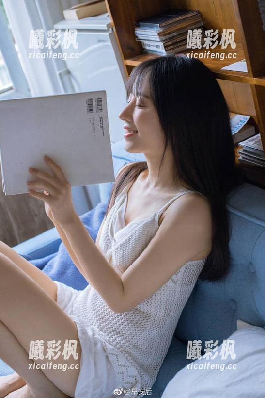 免费获取17c吃瓜网最新黑料爆料，娱乐圈秘闻尽在掌握！