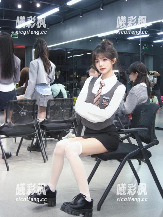 17吃瓜 最新消息!登录17吃瓜,看看龙妈最近在做什么?