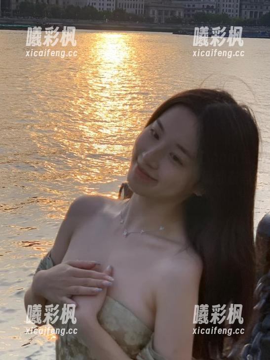 51.com 跟我一起来www.51.com免费观看,畅游这个好玩的网站,瓜都在等你!