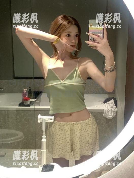 在51cg10中寻找丰富的资源，轻松掌握娱乐圈的八卦动态！
