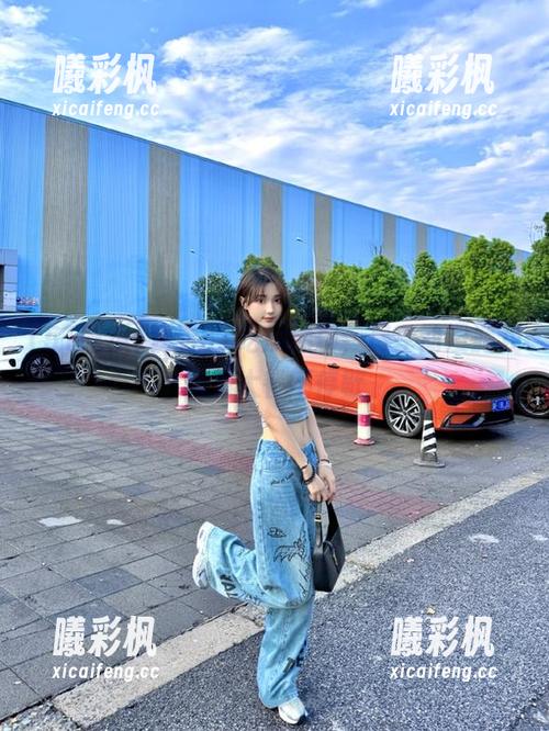 观看51吃瓜爆料，尽享动漫游戏爆料大餐不停歇