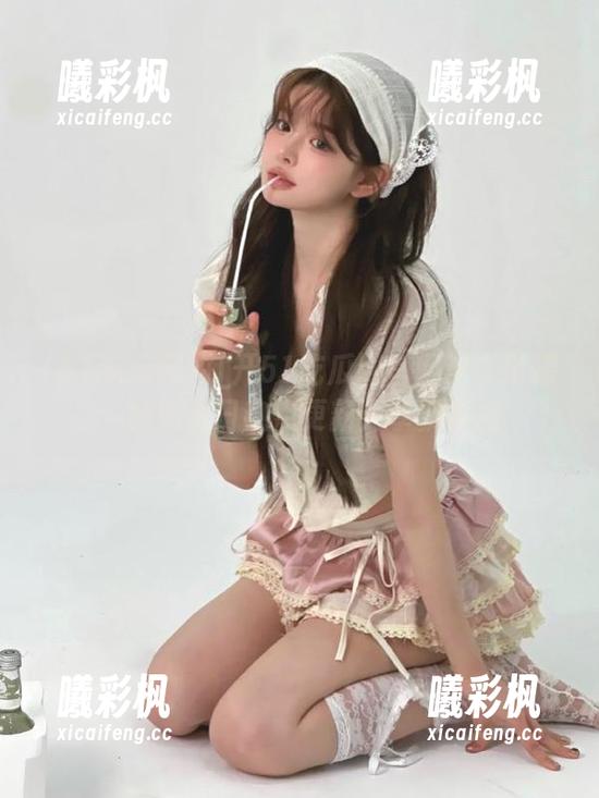 打开51吃瓜网官网进入链接，畅享每日热点更新分享聚集地