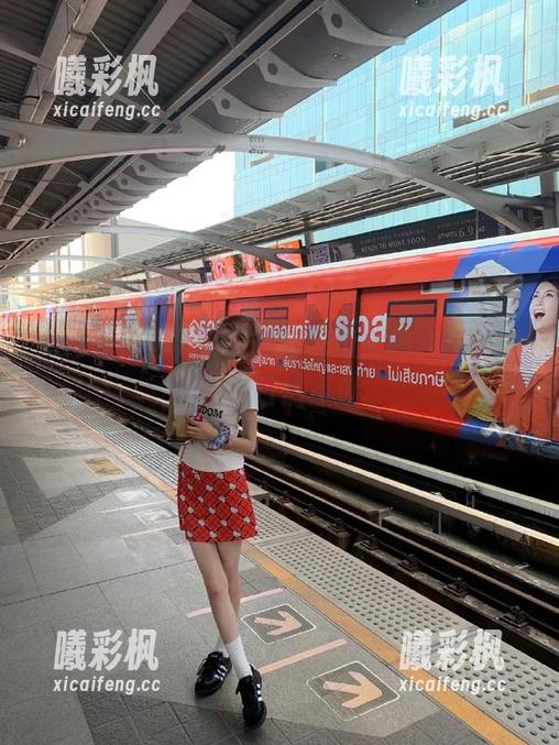 打开51爱吃瓜官网，轻松捕捉每日热点瓜