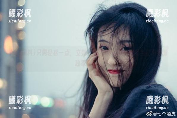 只需轻松一点，立刻在51黑料吃瓜网观看当红明星的独家黑料！