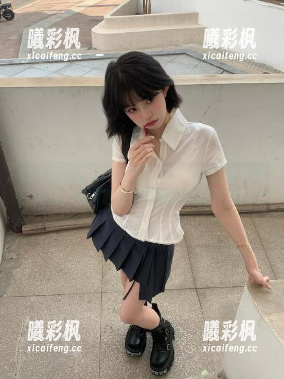 免费获取51黑瓜吃料网入口，畅游最新瓜圈又好玩又开心！
