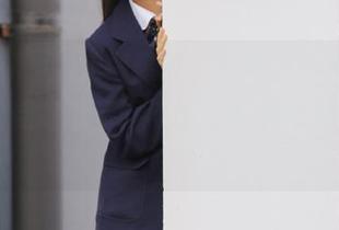 追踪热点，尽在“52吃瓜网”：最佳吃瓜资源与便捷线路等你来探索！