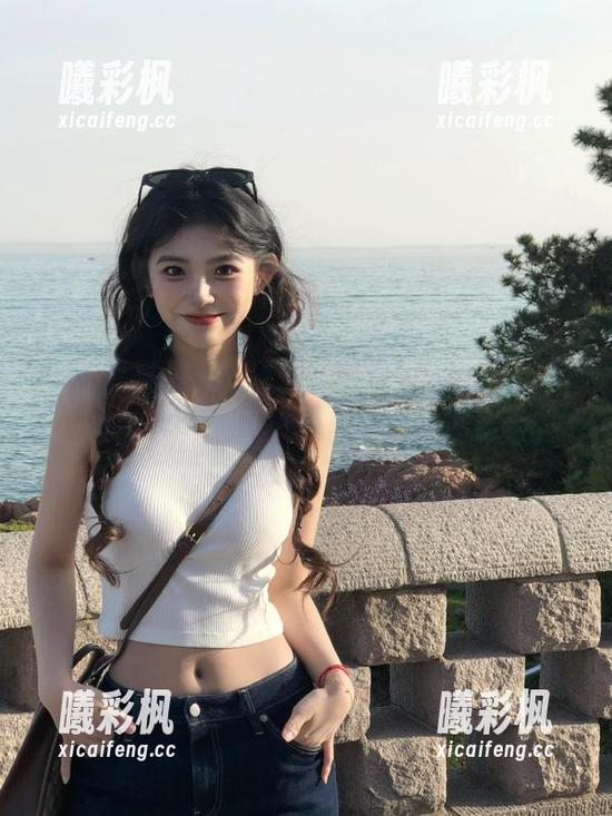 在91黑料网站上下载最新吃瓜内容，畅享不一样的娱乐体验