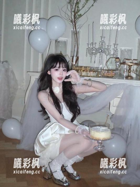 hlw助你“永不迷路”，免费获取全网最新吃瓜新闻