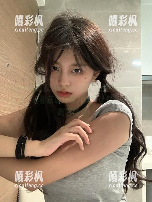 www.吃瓜为你准备了直达入口，轻松获取热辣八卦，让你随时随地吃到嘴边！