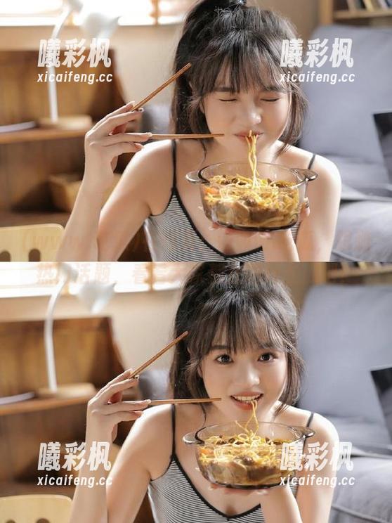 在网页：www.吃瓜，跟随热门话题，看看大家都在吃什么瓜吧！