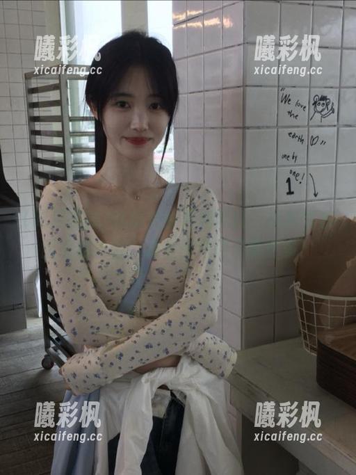 吃瓜在线黑料网红，揭秘娱乐圈隐秘内幕，点击传送门了解更多！