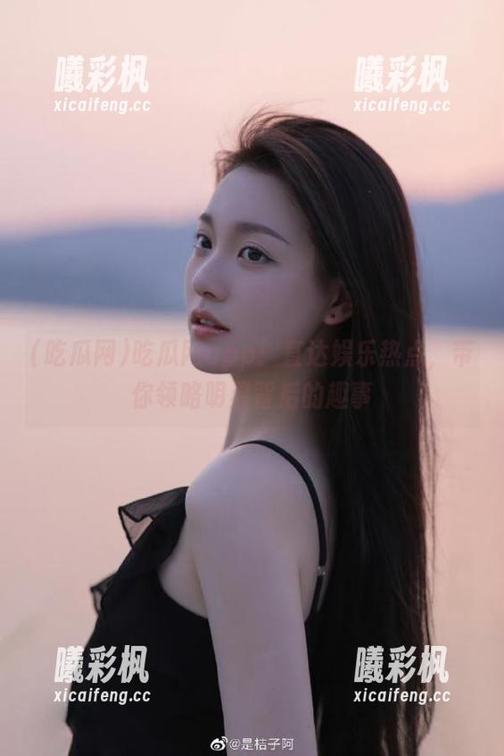 吃瓜网app：直达娱乐热点，带你领略明星背后的趣事
