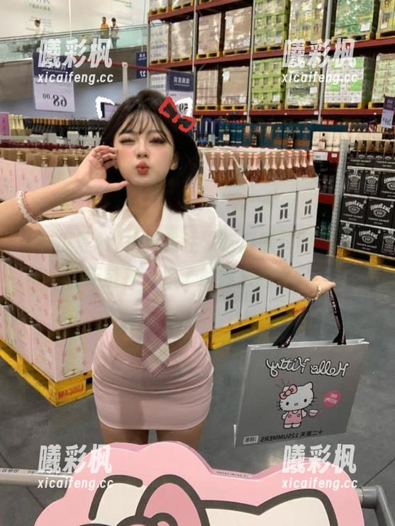吃瓜黑料 快来关注“吃瓜黑料网站”,最新链接带你了解娱乐圈黑料!
