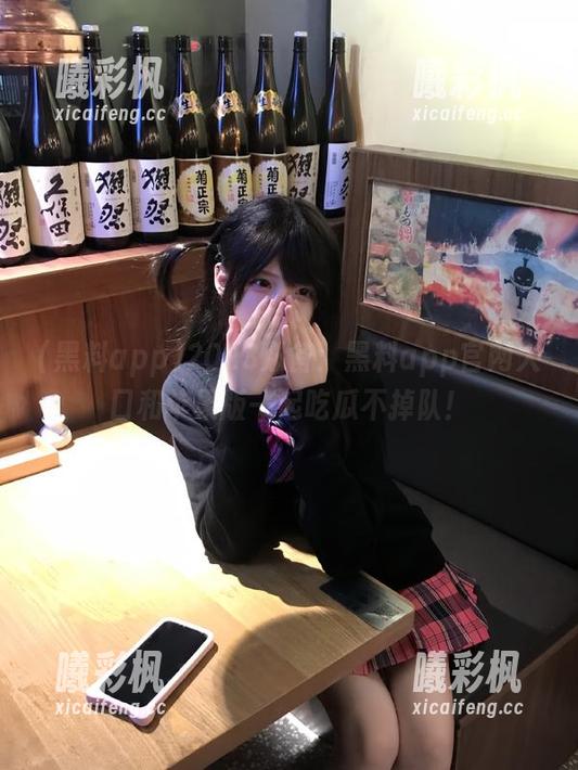 2023必备：黑料app官网入口和苹果版一起吃瓜不掉队！
