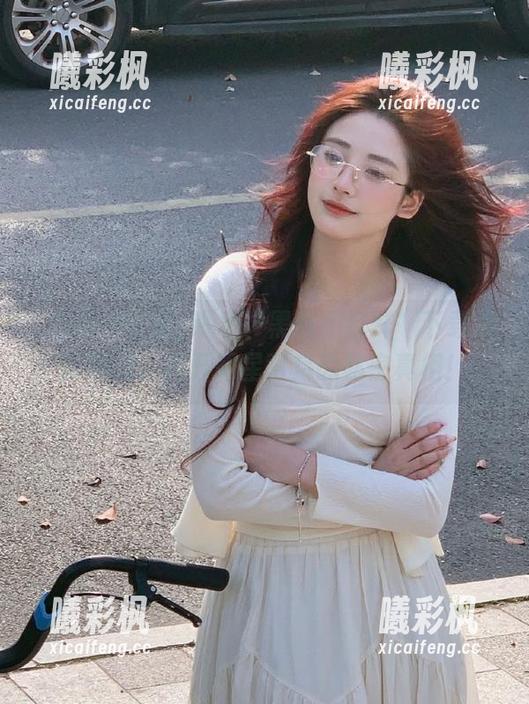 观看“黑料不打烊”下载最新爆料，揭开明星背后的秘密真相！
