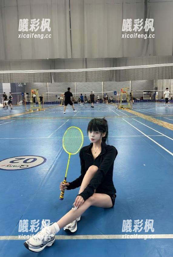轻松导航黑料吧，畅通无阻的八卦线路带你嗨翻全网！