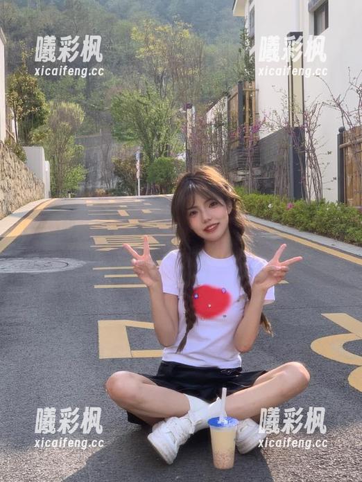 探索黑料网站在线观看免费版：动漫游戏爱好者的聚集地